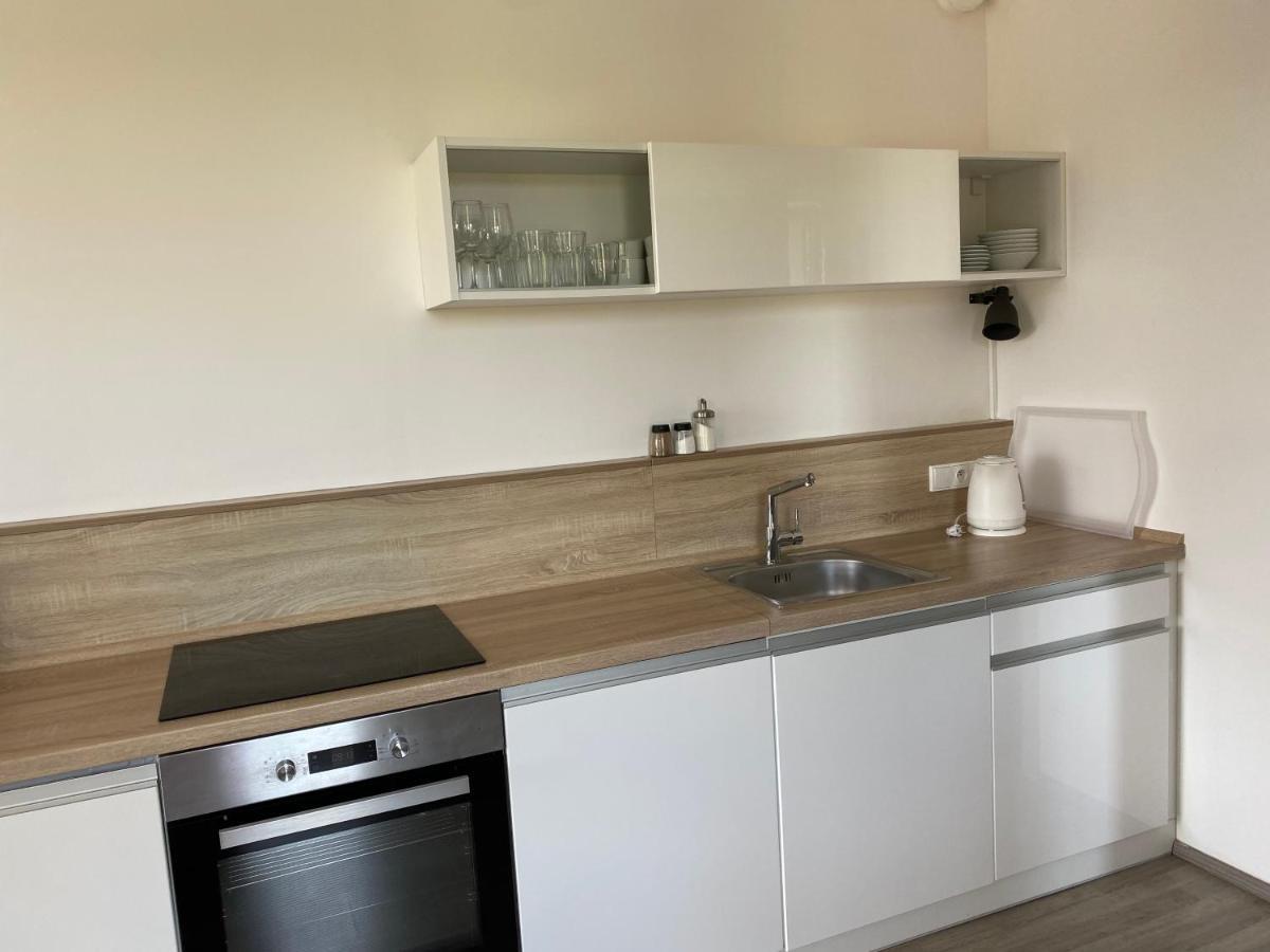 Apartman V Lakeparku Stare Splavy Exterior photo